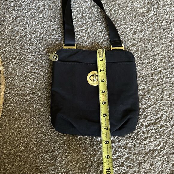 Baggallini Go Bagg Black Gold RFID Crossbody Bag EXCELLENT Condition! - Picture 13 of 13